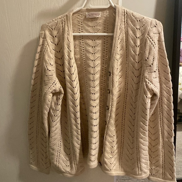 Beige cardigan - Picture 1 of 1